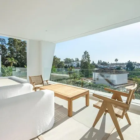 Villa Contemporary, Newly Built Paraiso In Marbella *