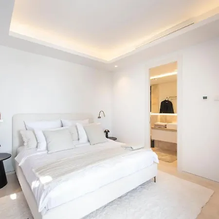 Villa Contemporary, Newly Built Paraiso In Marbella Estepona