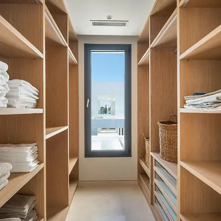 Villa Contemporary, Newly Built Paraiso In Marbella Estepona
