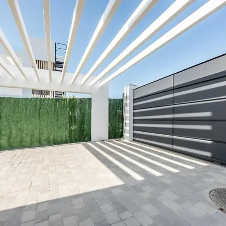 Villa Contemporary, Newly Built Paraiso In Marbella