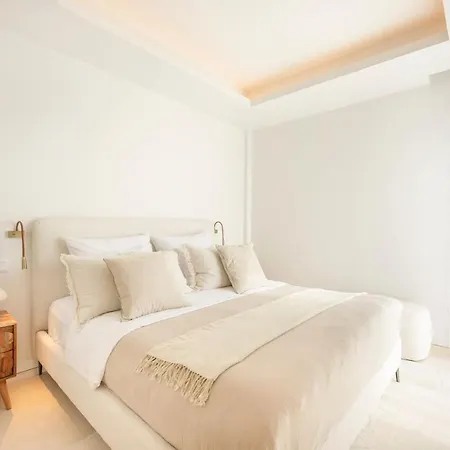Contemporary, Newly Built Paraiso In Marbella *